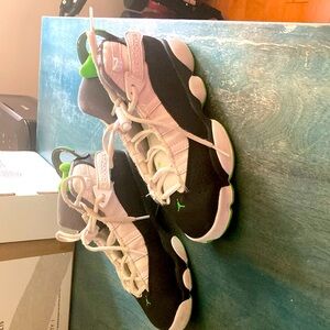 Nike Air Jordan 6 Rings. Boys. 4Y